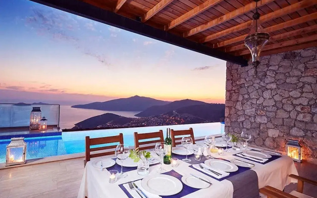 Kalkan Ultra Luks Villa 3 Yatak Odalı