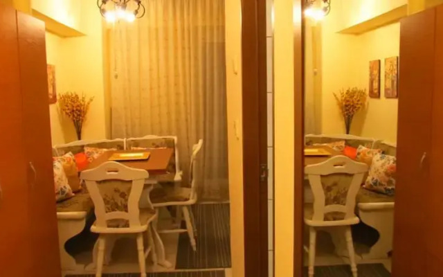 Evryka Boutique Studio