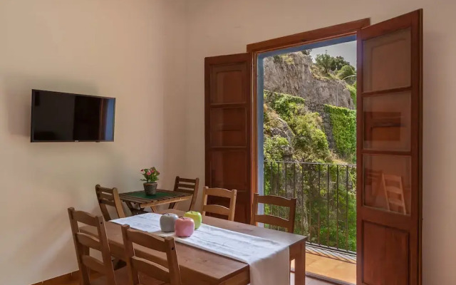 Apartamentos en l'Avella