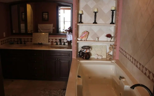 Sonoran Sky 2BR Upper 704 Sky by Casago