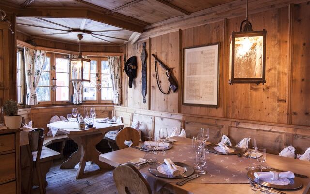 Arpuria l hidden luxury mountain home | Adults friendly