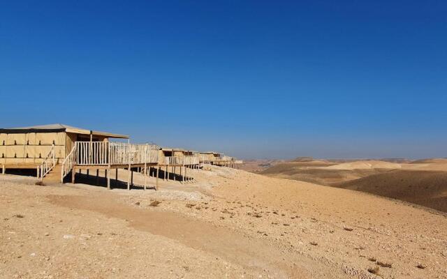 Nkhila Lodge