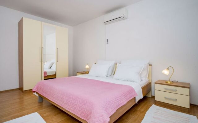 House Borovina Cala Tuent 26678