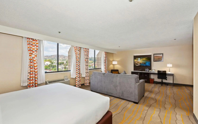 Doubletree by Hilton Whittier Los Angeles