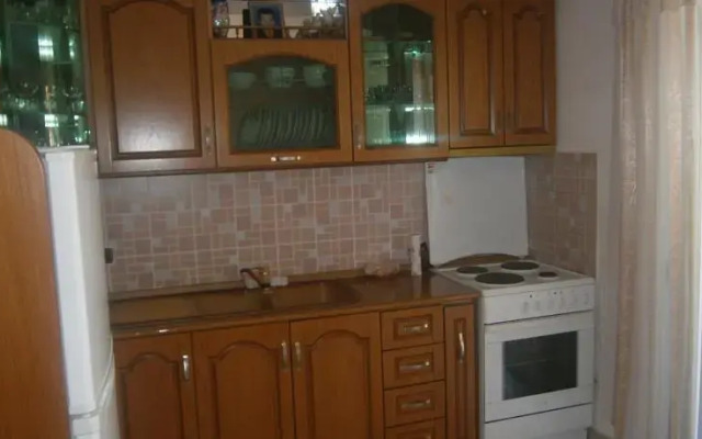 Misteak Apartments