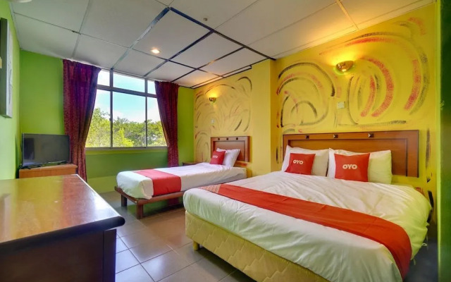 OYO 44101 Hotel DJ Palace