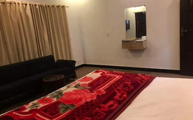 Defence Mark Hotel