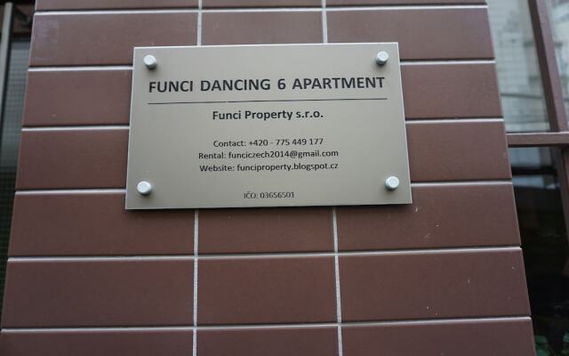 Funci Dancing 6