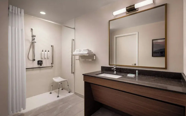 Fairfield Inn & Suites Chilliwack