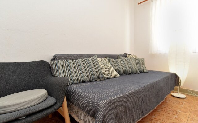 Apartment 1928
