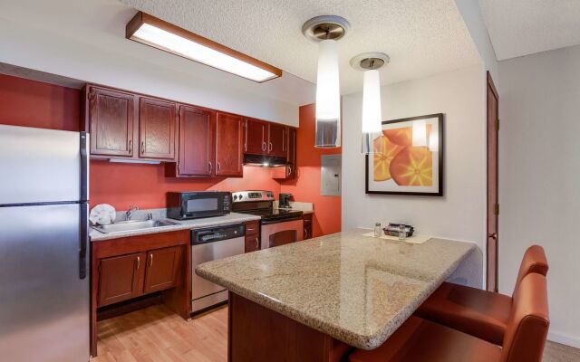 SenS Suites Livermore, SureStay Collection by Best Western