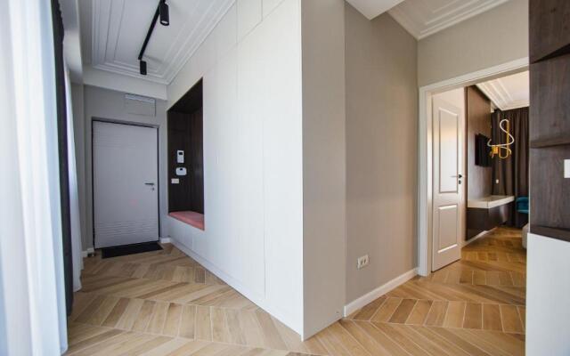 Exquisite Experience at EAS Residence