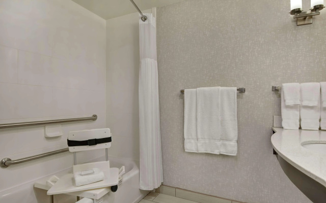 Hilton Garden Inn Fayettevile