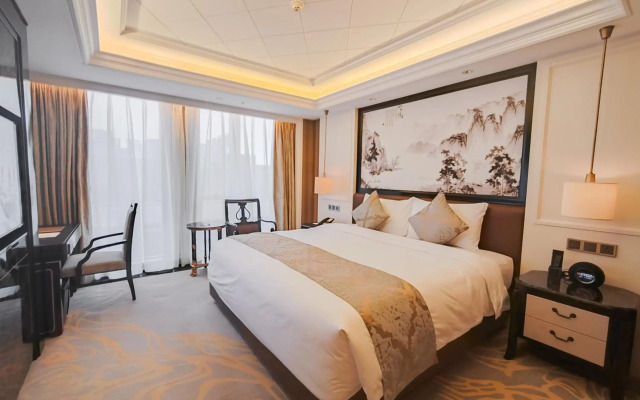 Chengdu Ren He Spring Hotel
