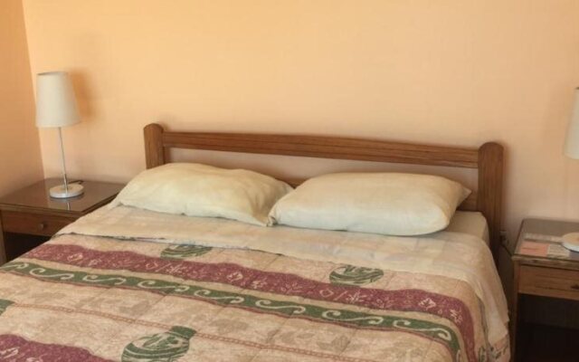 Apart-Hotel Colonial