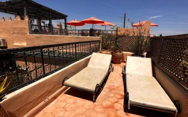 riad msholidays - privatisé jusqu'à 6 personnes - bassin