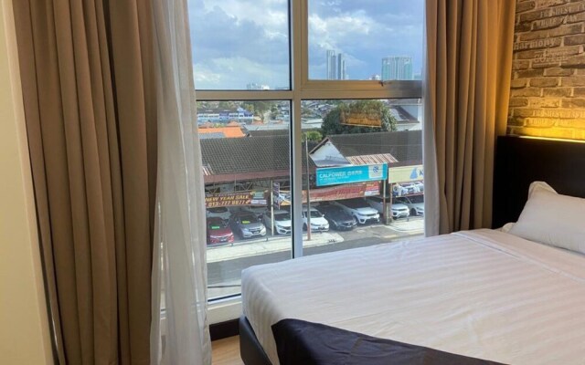 Capital O 90447 Hotel Ezzyhome Kebun Teh
