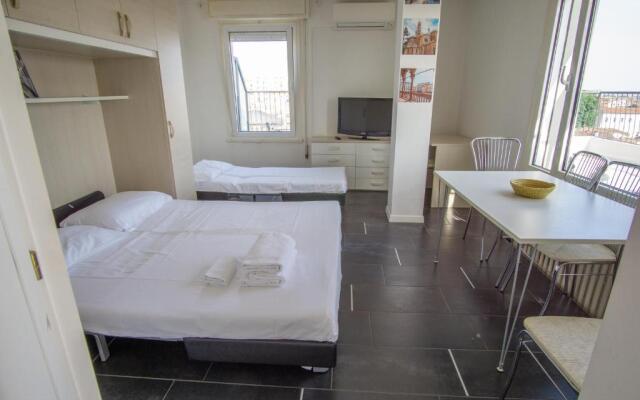 M14 Teatro Verdi Terrace Apartment