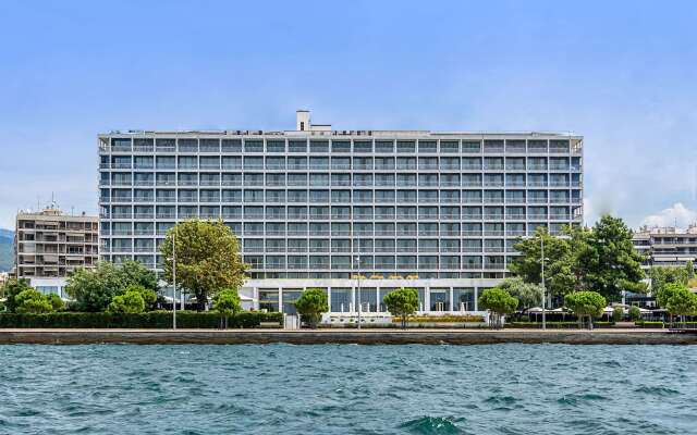 Makedonia Palace