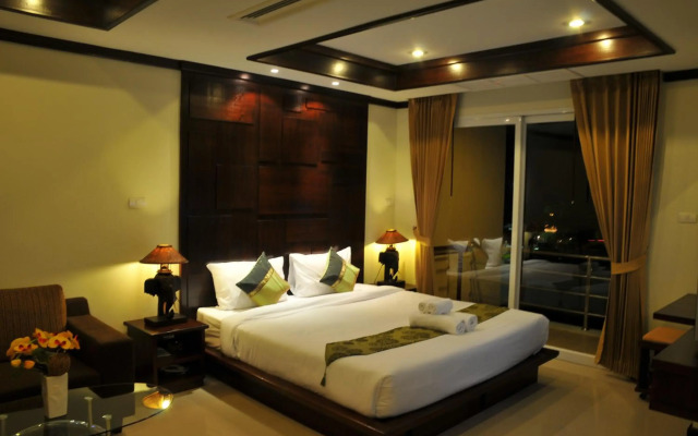 Boonjumnong Modern Apartment