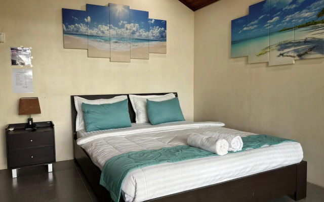 The Hawk's Nest Resort – Guest Rooms – Sabang