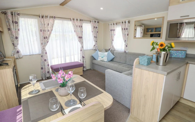 Seabreeze Cottage