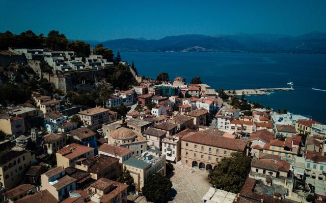 Ilion Hotel Suites