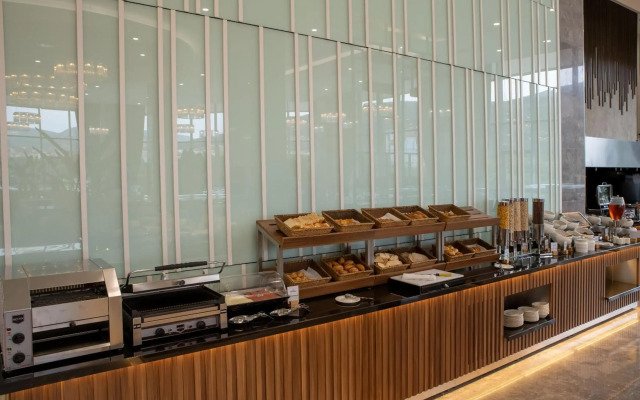 DoubleTree by Hilton Manisa