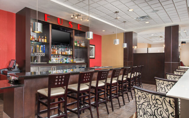 Holiday Inn-Hamilton Place