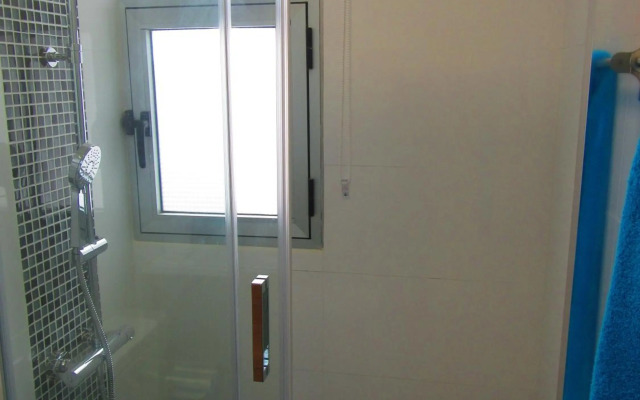 Estudio con encanto en la playa (aptos.salinetas)