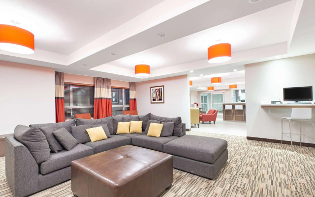 Microtel Inn & Suites By Wyndham Fort Mcmurray