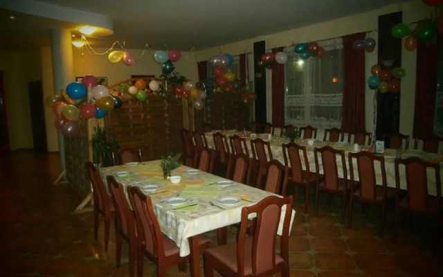 Hotel Ava