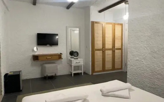 The Comelly Alaçatı