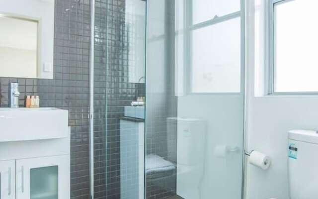 Designed Home Of Ultimate Convenience In Gordon