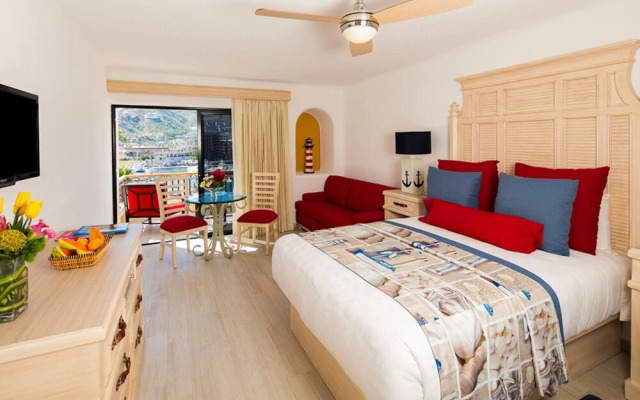 Nicest JR Suite Studio IN Cabo Downtown Marina, Cabo San Lucas