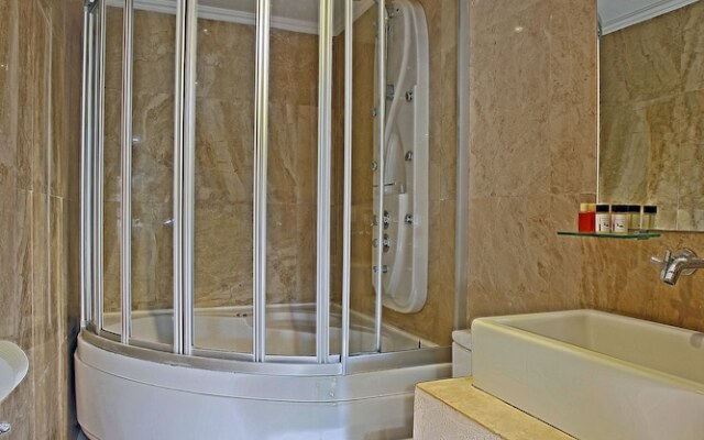 Castle Inn Boutique Hotel