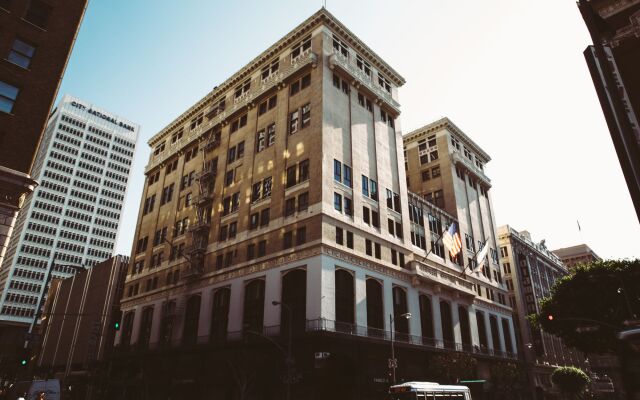 The Los Angeles Athletic Club