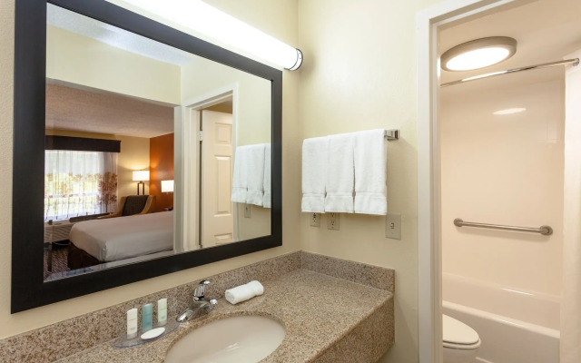 Clarion Inn Biltmore Village