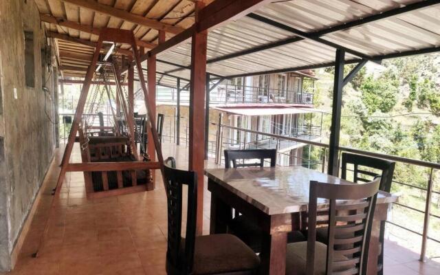 Poetry By The Hills Homestay, Mukteshwar