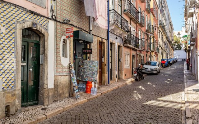 ALTIDO Chic 2BR Apt in Bairro Alto, 2mins to São Pedro de Alcântara viewpoint