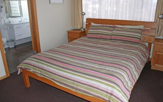 Amooran Serviced Apartments Motel