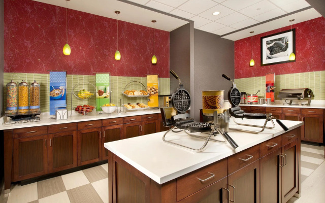 Hampton Inn & Suites Chattanooga/Hamilton Place