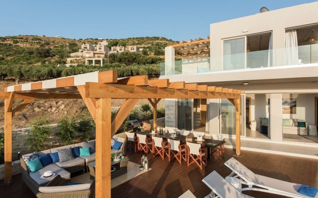 Lux Villa Near Falasarna Beach & a Restaurant, Private Pool & Sea View