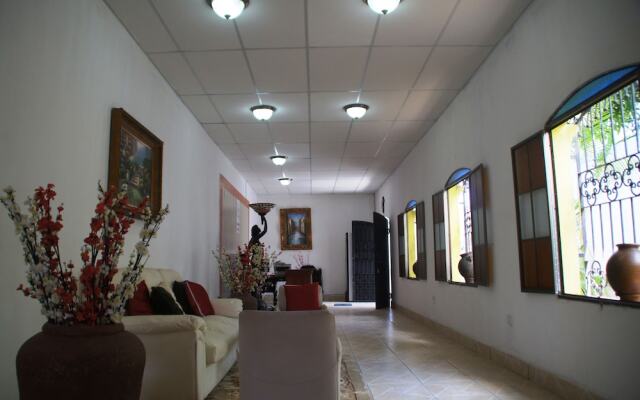 Hostal Casa San Miguel Traveler's House