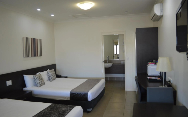 Injune Motor Inn – Guest Rooms – Injune