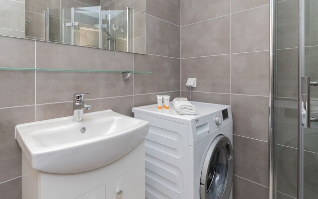Berka Joselewicza Apartment by Renters
