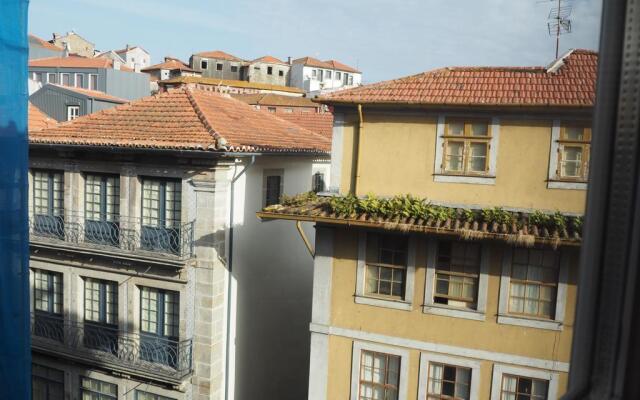 Flores Lofts