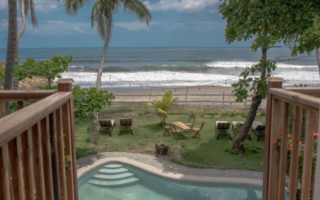 Aáki Hotel