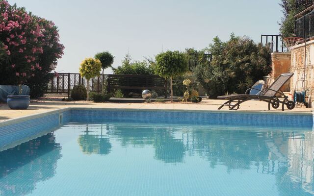 Villa Jasminum Bed & Breakfast