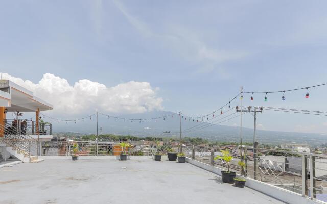 Srikandi Family Residence by OYO Rooms